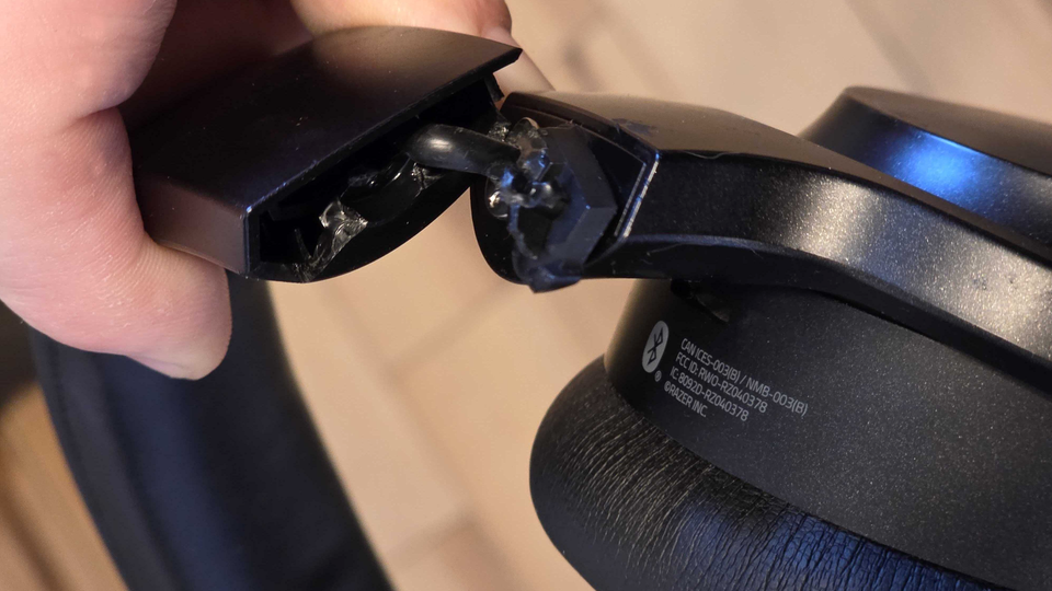 How Often Should You Replace Your Gaming Headset, Keyboard, or Mouse? Buying Tips for Longer-Lasting Gear